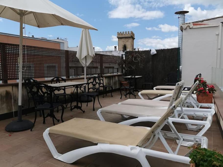Apartamento Con Encanto En Patio Sevillano Exteriör bild