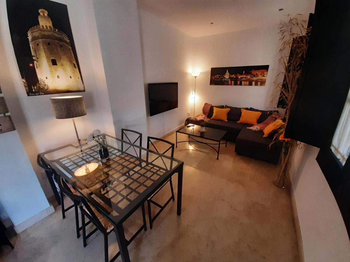 Apartamento Con Encanto En Patio Sevillano Exteriör bild