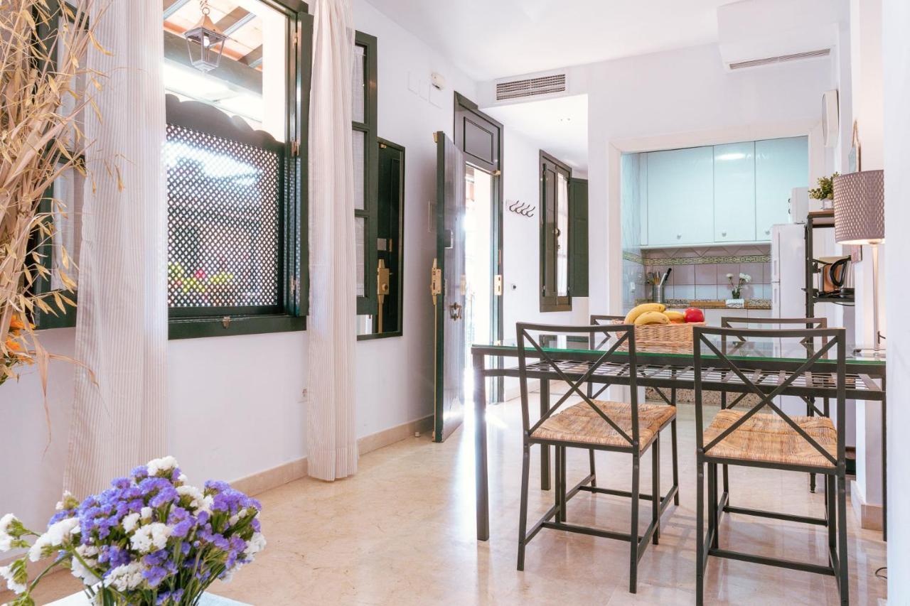 Apartamento Con Encanto En Patio Sevillano Exteriör bild